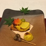 仙郷樓 奥の樹々 - 