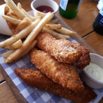 Opera Kitchen - 料理写真:フィッシュアンドチップス