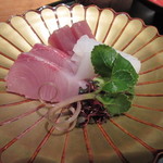 アカヒラ、かつお、白イカのお造り