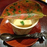 日本料理 太月 - スプーンは 軽井沢彫りですって 〜〜☆すっぽんの茶碗蒸し           濃厚！！エネルギーが 充ちてきました   ワオ〜