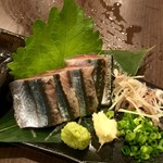 居魚屋よい吞 - 秋刀魚の刺身
