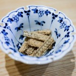 吉田屋 美濃錦 - ■骨煎餅