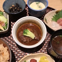 梅田 璃泉 本店 - 週替わり和牛御膳1480円(税込)