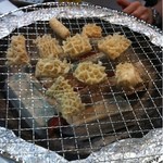 ホルモン焼肉　かど屋 - はちのす！最高！！