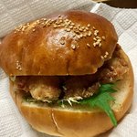 マル井パン - きゃべつとシソのチキン竜田揚げ 食べるタルタルソース ¥190+税