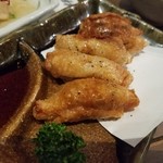 博多かわ屋 - 「鶏かわ餃子 (590円)」