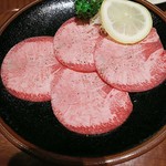 焼肉レストラン徳寿 - 