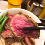 TOKYO ステーキ丼 ガブス - 