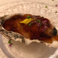 レストラン　シュバル ブラン - 北海道の牡蠣 甘海老と雲丹のソースとコンソメジュレ