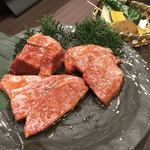 炭焼肉 石田屋。 - 