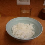 らー麺 家道 - 終日無料お代わり自由ライスの半ライス