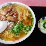 巴食堂 - もつラーメン(冬季限定)は500円でした