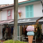  Lickety Ice Cream & Waffles - 