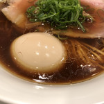 創作麺工房 鳴龍 - 牡蠣の旨味が効いたスープ