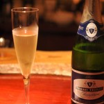 バー ル・サロン - THIERRY　TRIOLET　BRUT