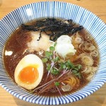 ピュアスープラーメン シズク - 醤油ラーメン