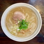 桐麺 - 鶏麺しょうゆ