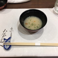 あなごと日本酒 なかむら - このお汁に穴子の骨が入って美味しかった♪