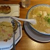 元祖赤のれん 節ちゃんラーメン 天神本店 元祖赤のれん 節ちゃんラーメン 天神本店