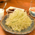 塩梅 - 定食のキャベツ