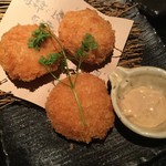 くいもの屋わん - うにクリームコロッケ