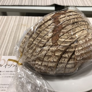 ドイツパンとワインの店 リープリング_0