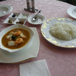 ルミエール - シーフードと秋野菜のカレー