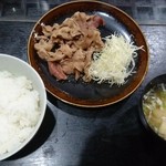 Kuin - 肉の生姜焼き500円