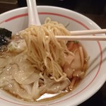 ダイニング　麺夢や - しょう油ワンタンラーメン（830円）