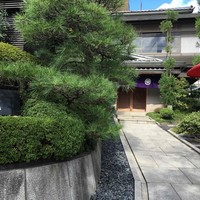 六盛 - 入口