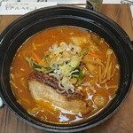 赤城山頂駅記念館サントリービア･ハイランドホール - 鍋割山ラーメン