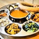 プルジャ ダイニング - 