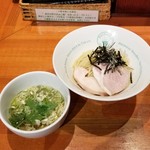 麺屋 六感堂 - 塩つけそば