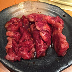 万両 - ハラミ 追加で一人前