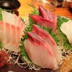 あきよし - 刺身盛り合わせ