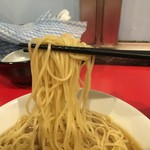 自家製麺 伊藤 - 麺アップ