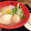 博多鶏ソバ 華味鳥 ソラリアステージ店