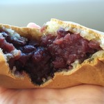 蜂楽饅頭 - 黒あん100円。つぶあんたっぷり幸せ～(* ´ ▽ ` *)