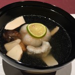 椀物
          海老真薯と松茸