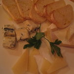 イタリアンダイニング&バー クレバー - チーズ盛合せ