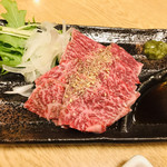 焼肉たまき - 特選たん刺し