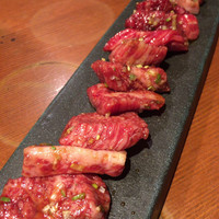 飛騨牛一頭家 馬喰一代 岐阜神田 - 「炭火焼ランチ(150g)」2300円(税別)、
                ①飛騨牛 150g