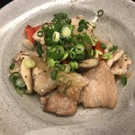 喜の川 - お通しの中華です。