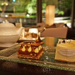 ガーデンラウンジ 坐忘 - 2018年10月利用。DUOケーキセット