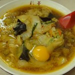 彩華ラーメン - サイカラーメン生玉子入り小700円