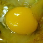 彩華ラーメン - 生玉子入り　復活していました