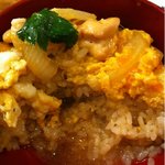 炭火焼鳥ていじ - 親子丼・断面