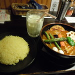 アジアンバー・ラマイ - スープカレー・ブヒッ、レギュラー、ライスＭ（約300g）、ラマッシー 