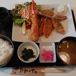 魚屋食堂 勝浦 - 料理写真:Mixフライ定食￥1800+税