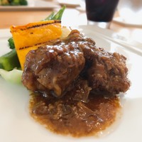 アドゥエパッシ - 豚肉バルサミコ煮込み